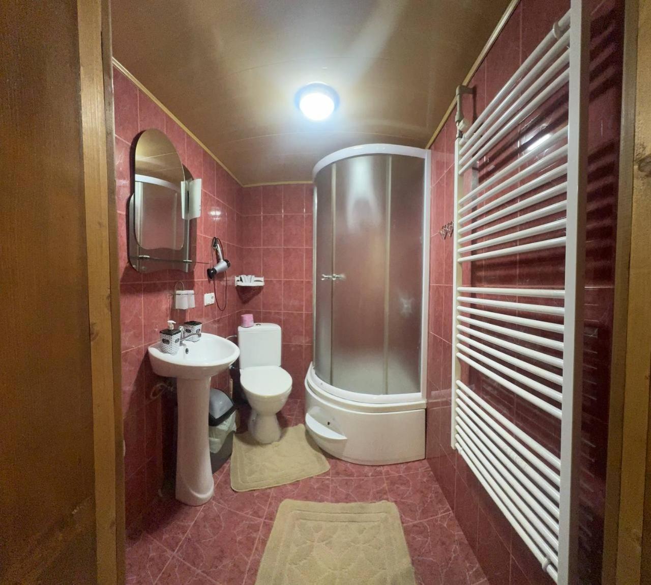 Hotel верховинський водограй *